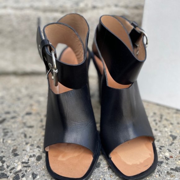 Celine Peep Toe Sandal Size 40.5 Shoe Leather - Picture 5 of 12